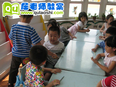 中班数学优质课教案及教学反思《我和数字做朋友》